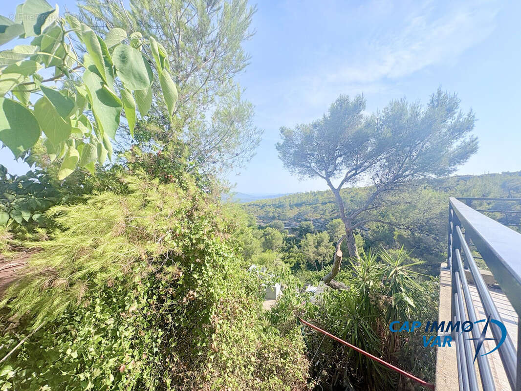 Maison 26 m² à Le Castellet  - photo 7