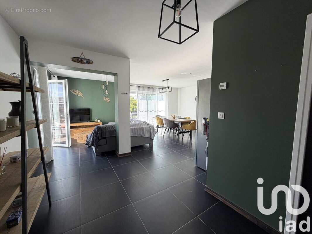 Photo 9 - Maison à ANDILLY