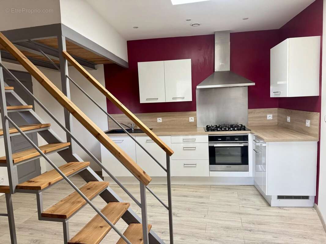 Appartement à BOUCOIRAN-ET-NOZIERES