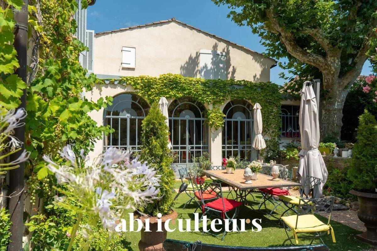 Maison à BOUC-BEL-AIR