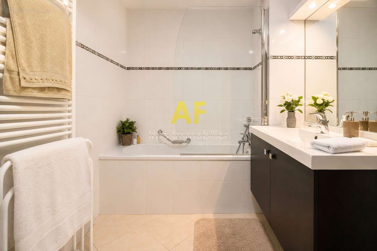 Appartement à SAINT-RAPHAEL