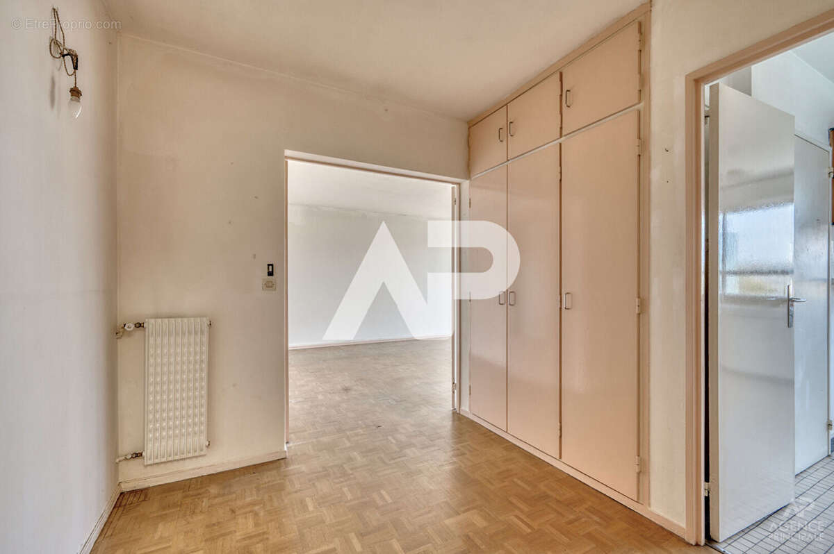 Appartement à RUEIL-MALMAISON