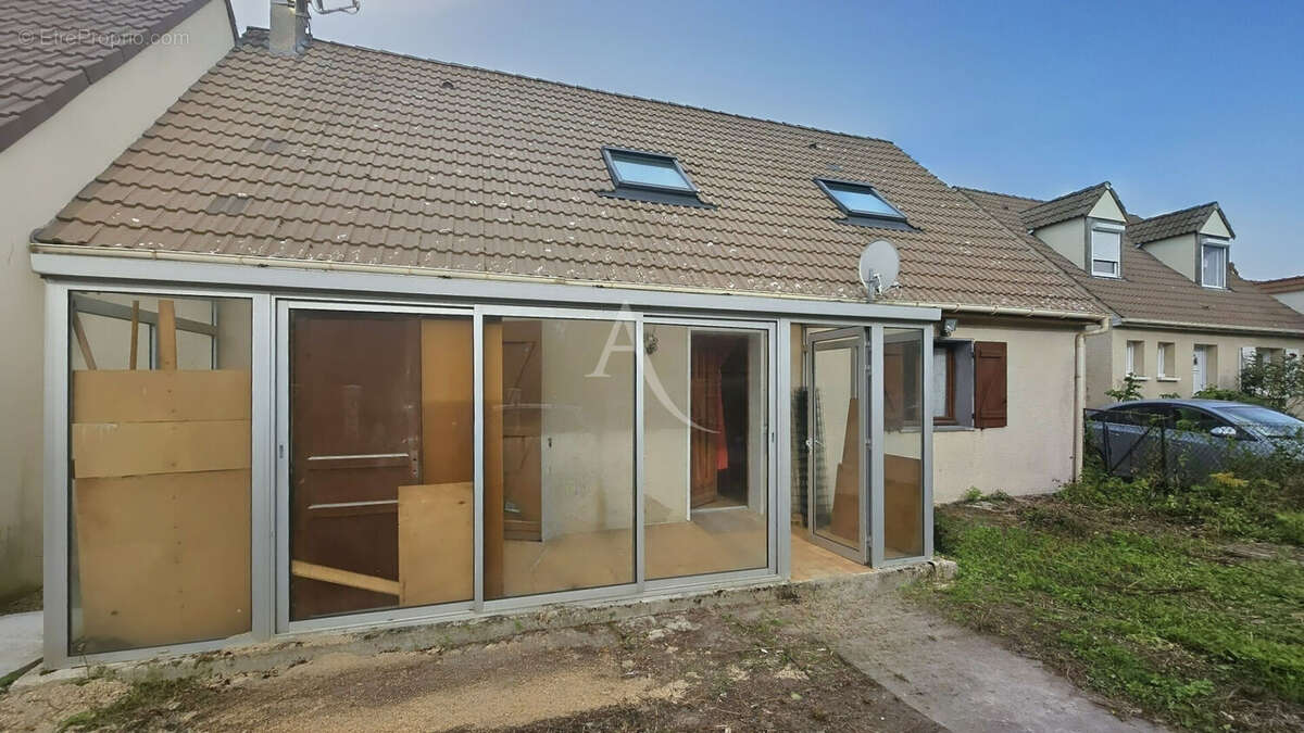 Maison à COULOMMIERS