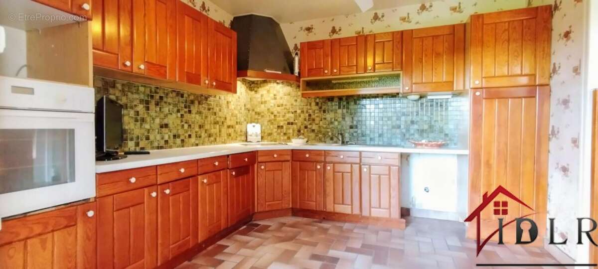 Maison à SEMOUTIERS-MONTSAON