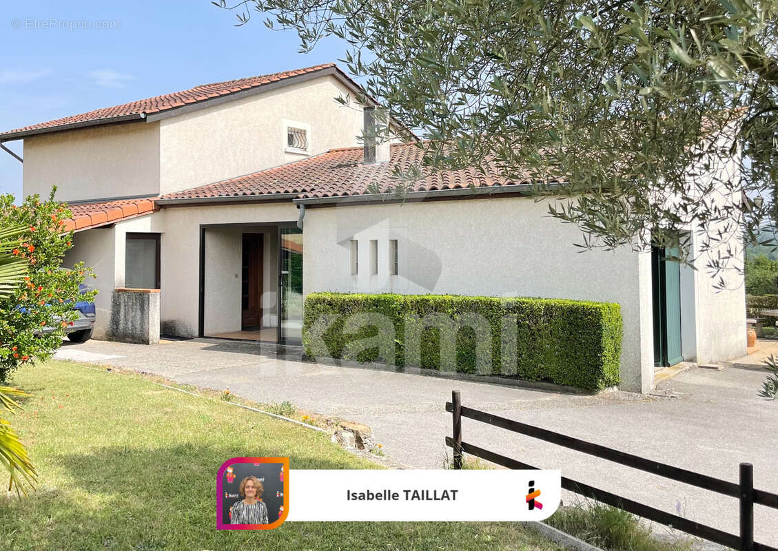 Maison à SAINT-DONAT-SUR-L'HERBASSE