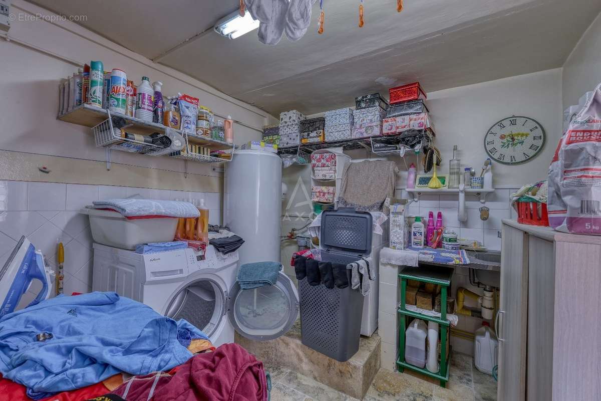 Maison à SAINT-ZACHARIE