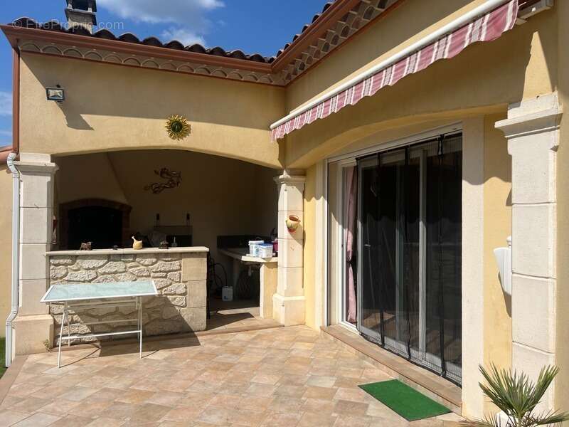 Maison à SAINT-MARTIN-DE-VALGALGUES