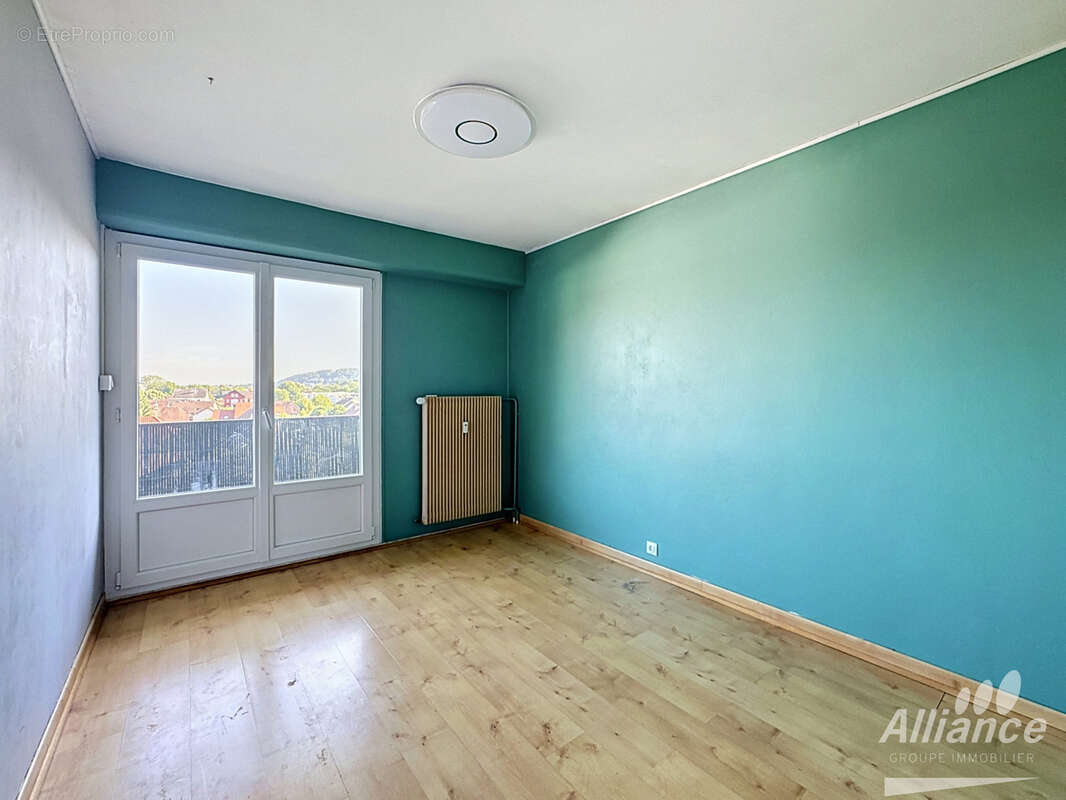 Appartement à VALDOIE