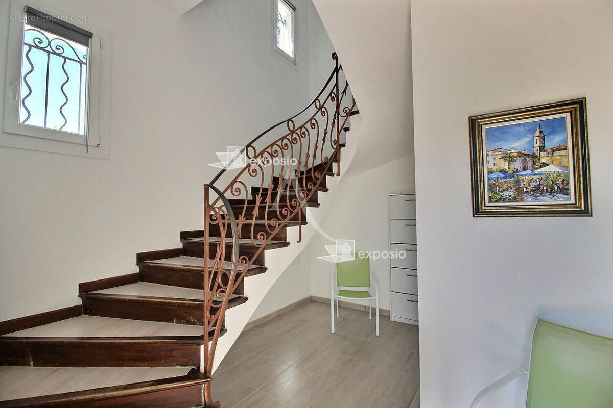 Appartement à CARQUEIRANNE