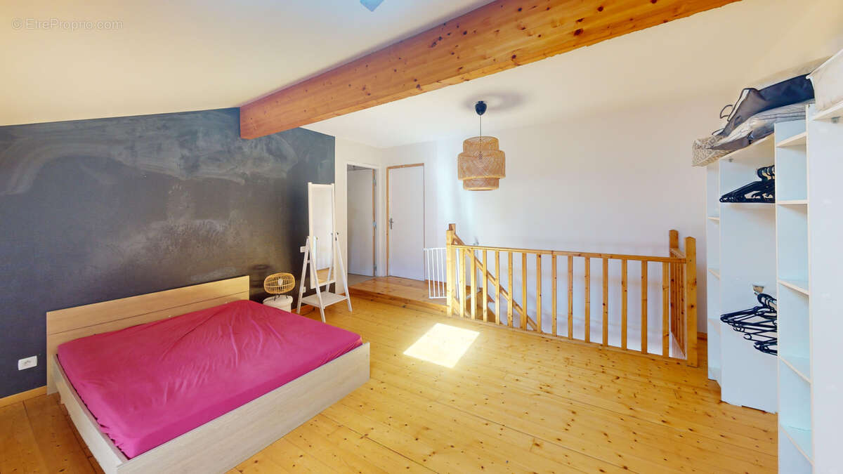 Appartement à LE MONASTIER-SUR-GAZEILLE