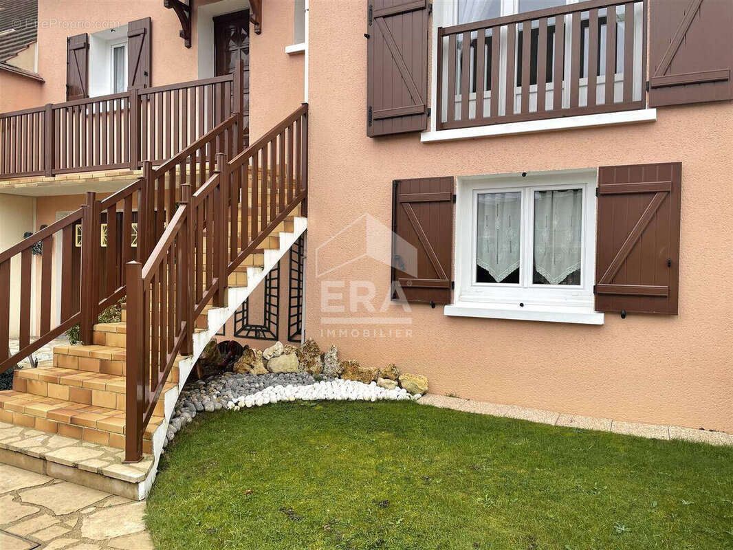 Maison à PONTAULT-COMBAULT