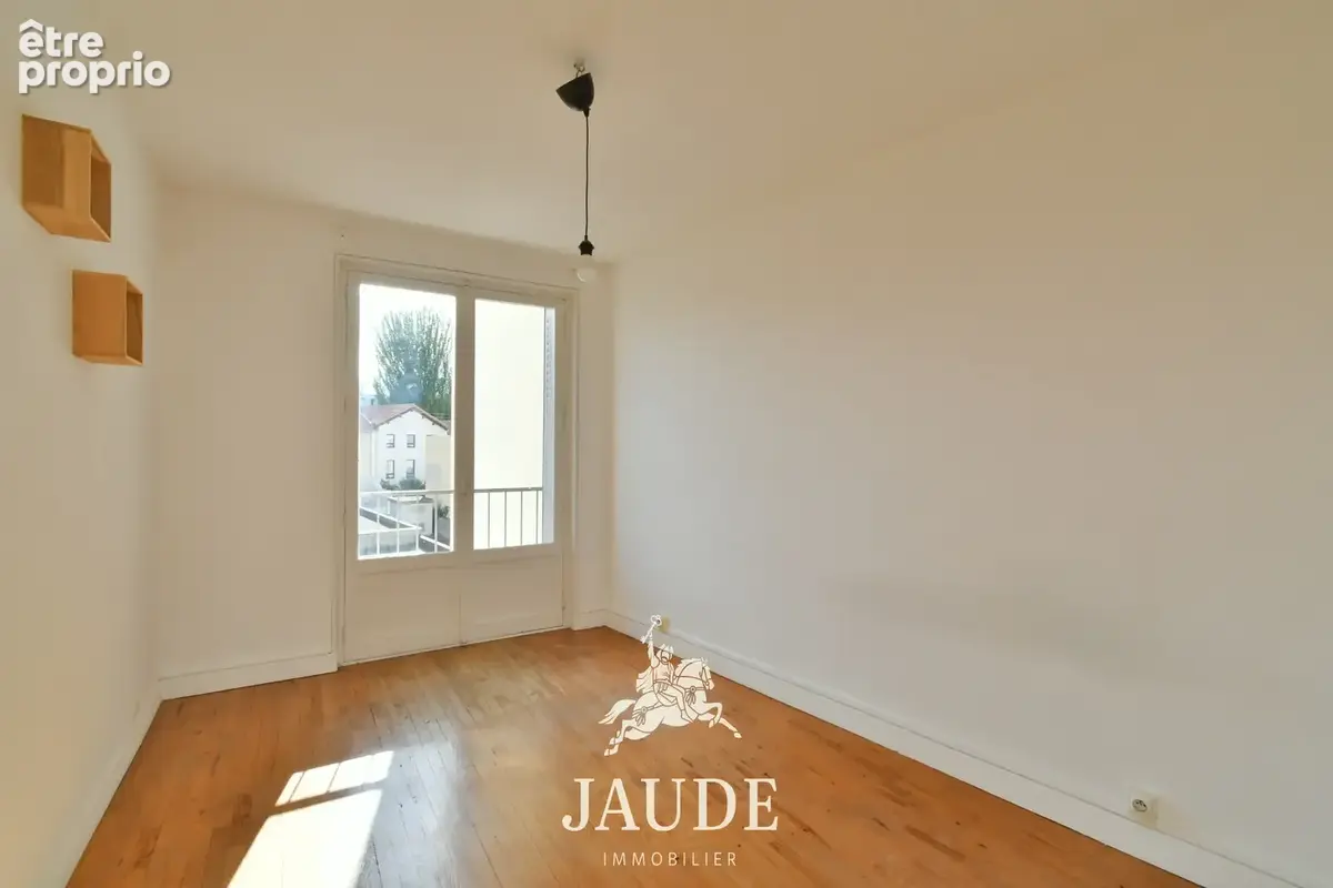 Appartement T3 de 63 m2 avec ascenseur et cave   19 boulevard Joseph-Girod, Clermont-Ferrand - photo 4