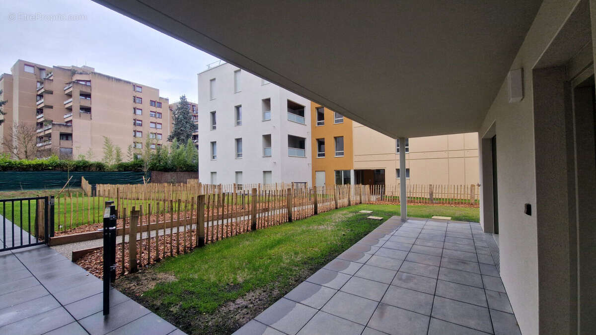 Appartement à TASSIN-LA-DEMI-LUNE