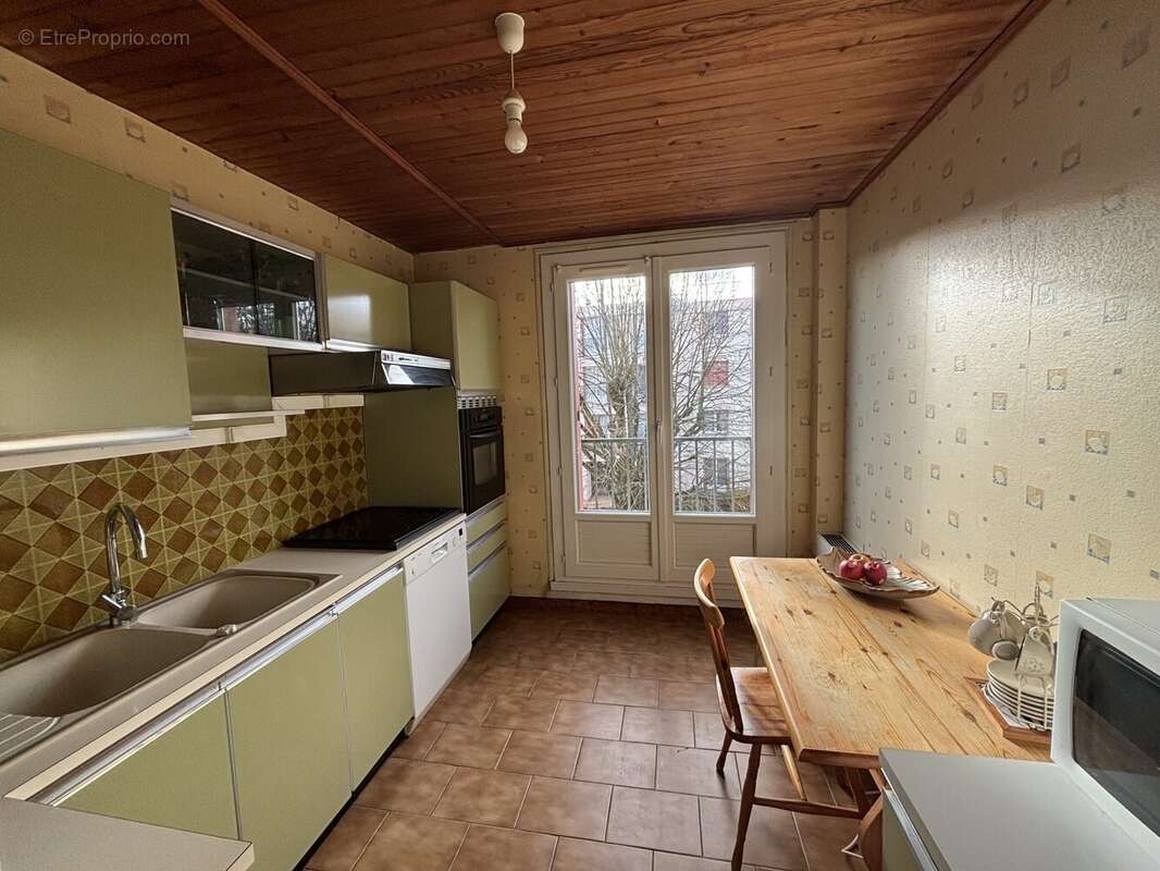 Appartement à BROU-SUR-CHANTEREINE