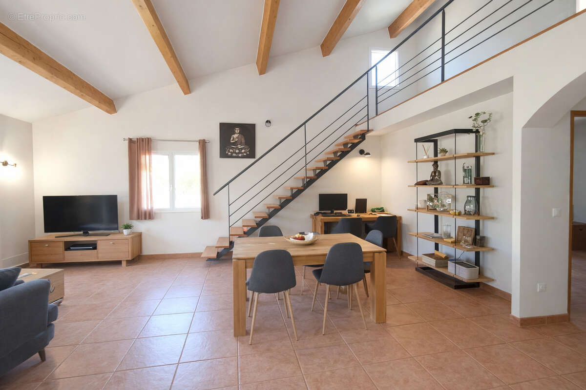 Maison à LAMALOU-LES-BAINS