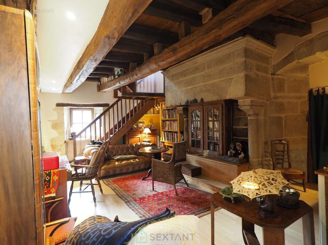 Grande demeure 17ème siècle 9 chambres avec jardin bucolique abrité des regards - photo 11