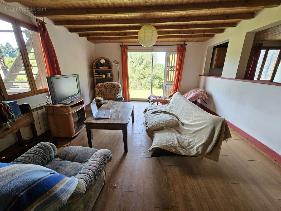 Appartement à ROZIERS-SAINT-GEORGES