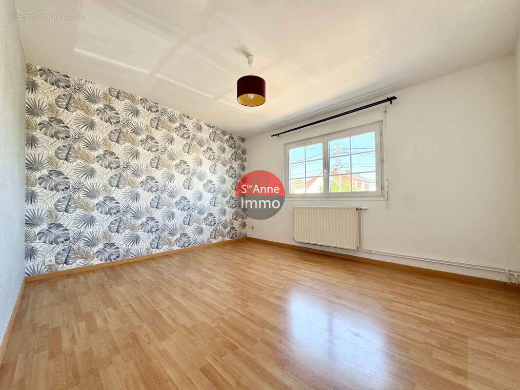 Boves - proche amiens/gare longueau - maison 105m2 - 3 chambres - jardin - garage - photo 4