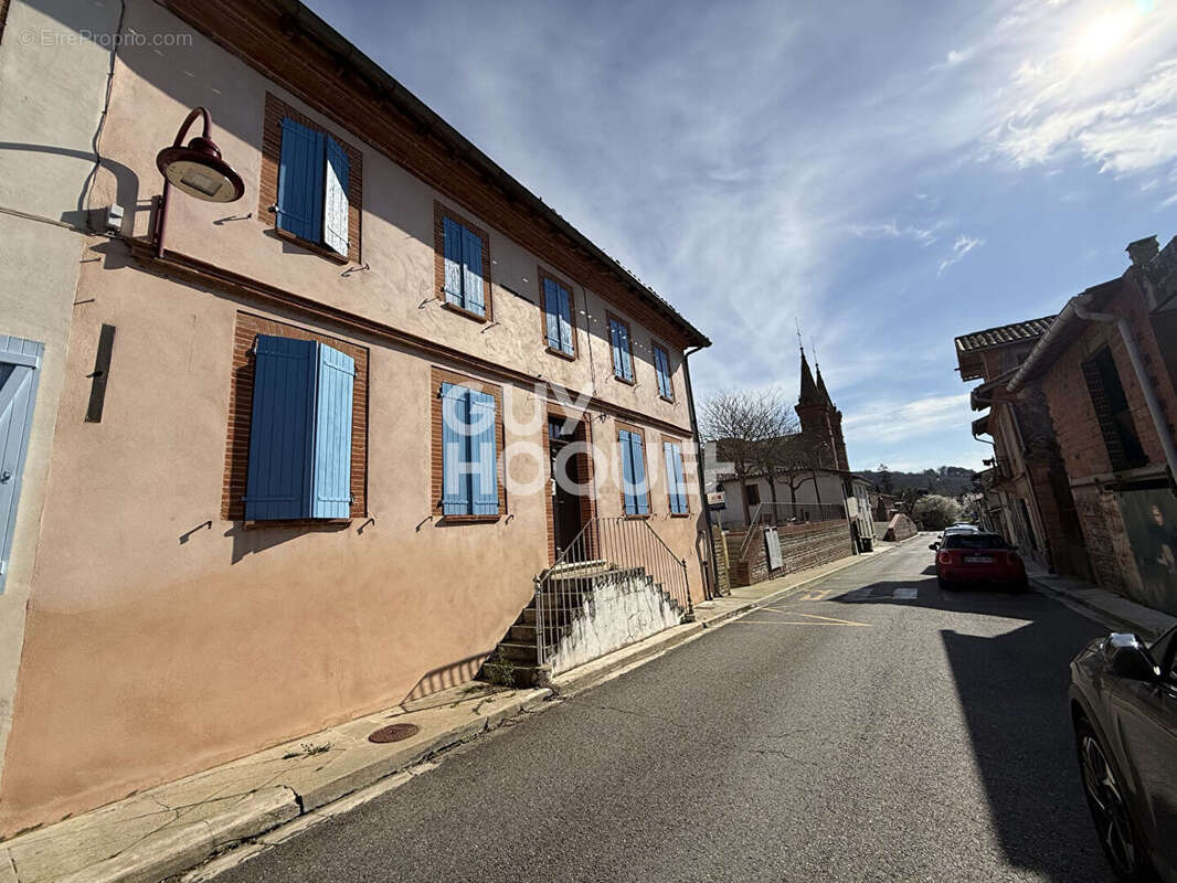 Maison à SAINT-RUSTICE