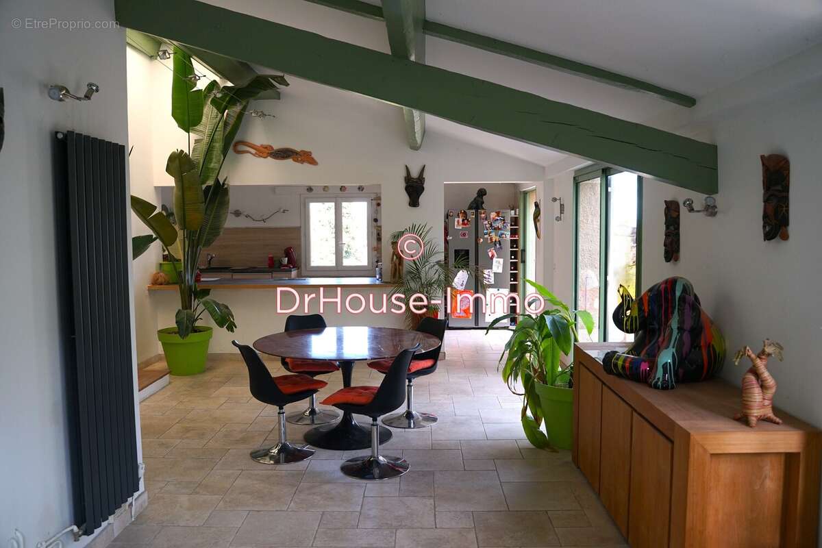 Maison à PIERREVERT