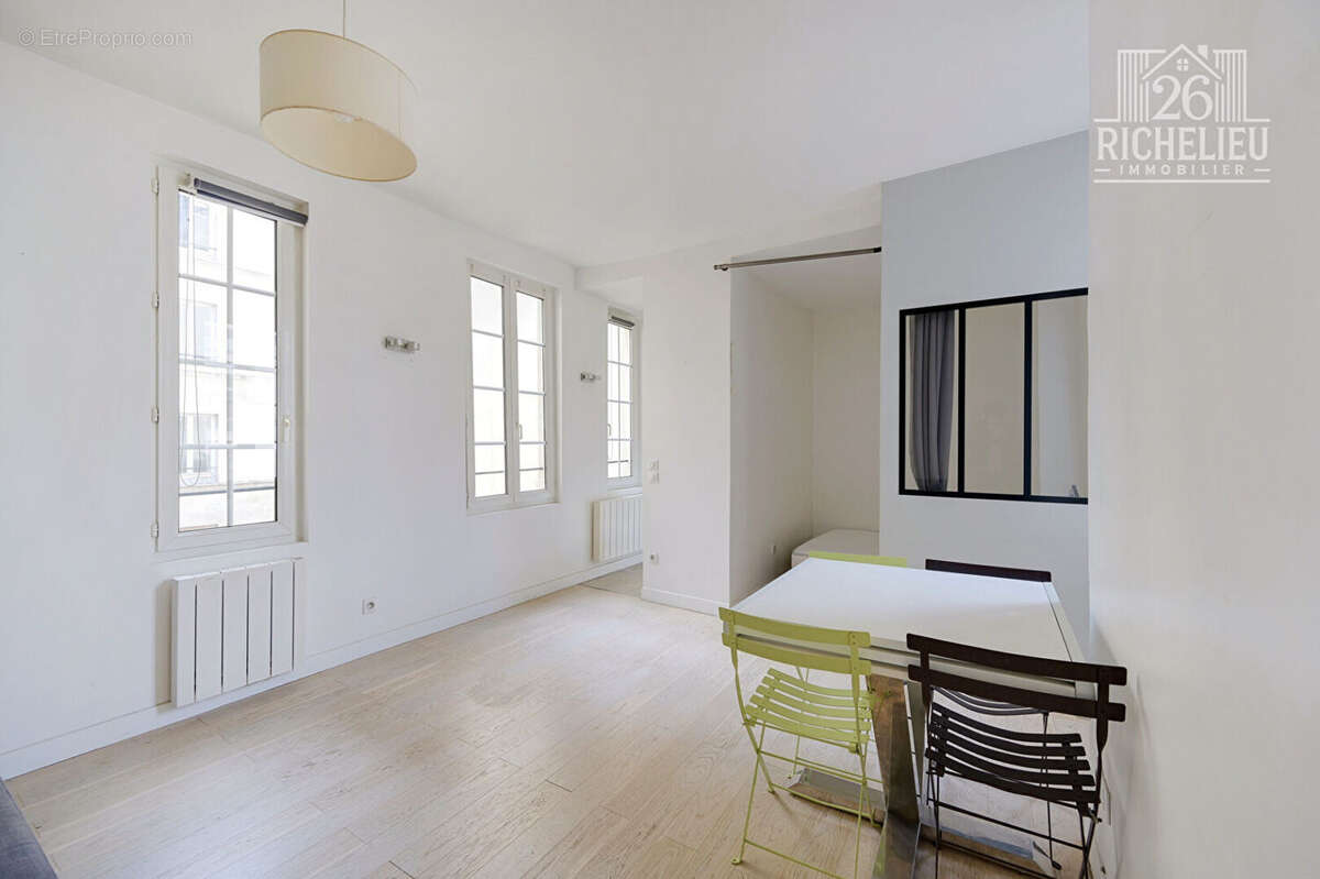 Appartement à PARIS-4E