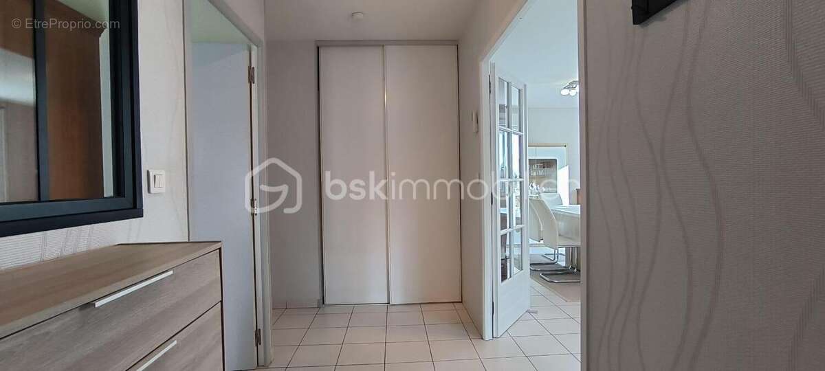 Maison à LA CHAPELLE-DE-GUINCHAY