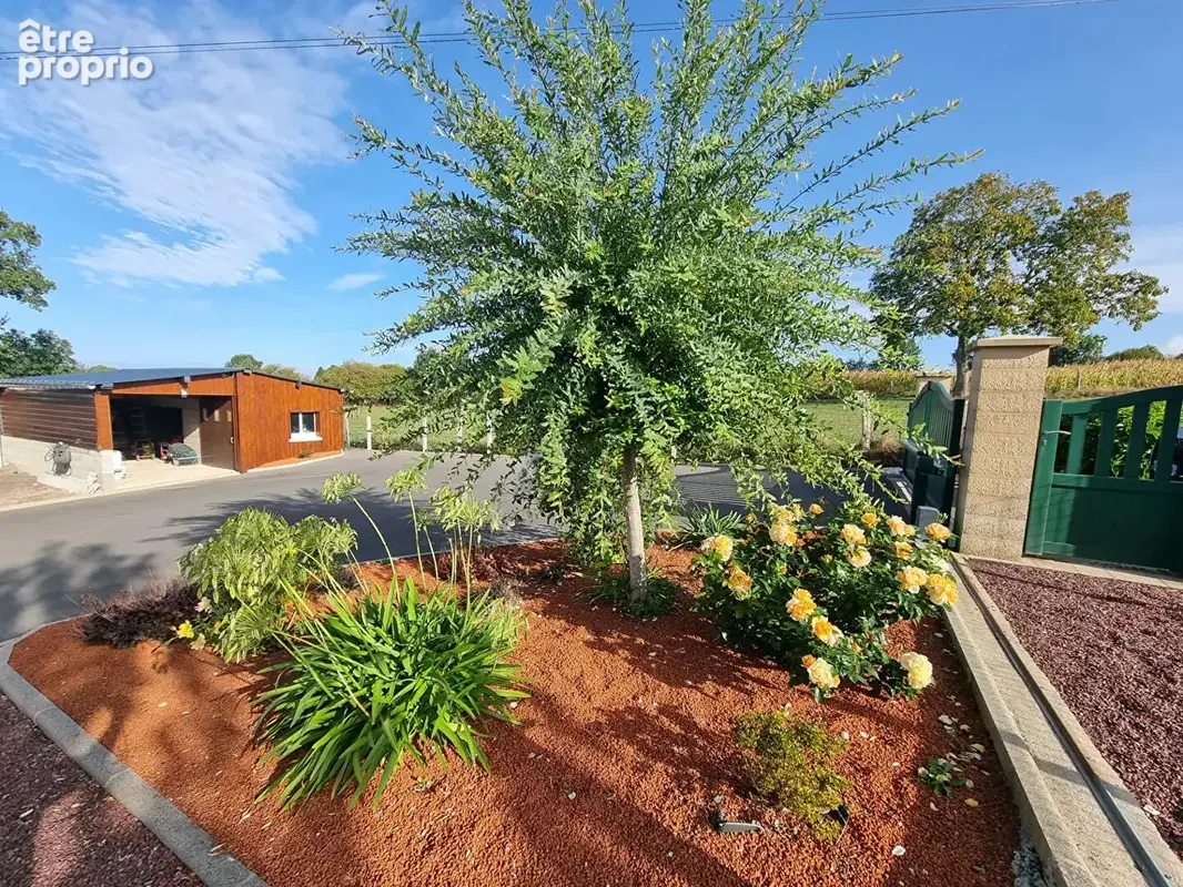 Maison en pierre SAINT OVIN - photo 15