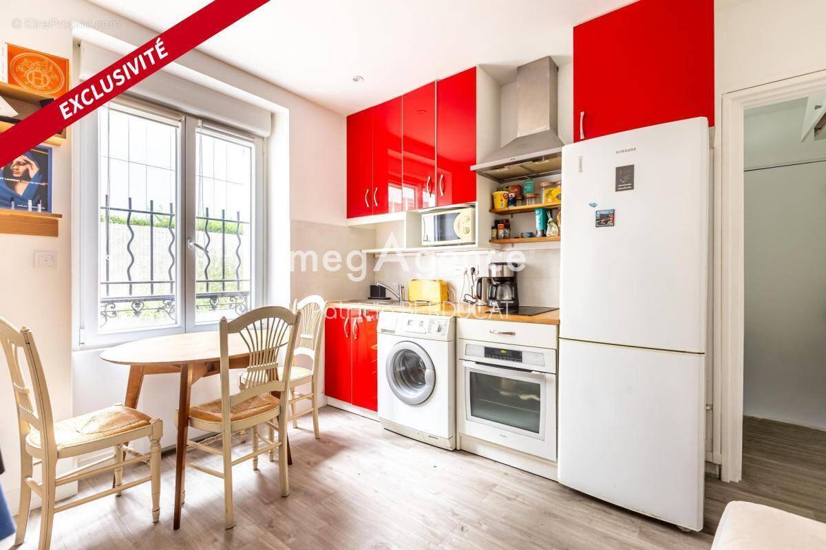 Appartement à PARIS-20E