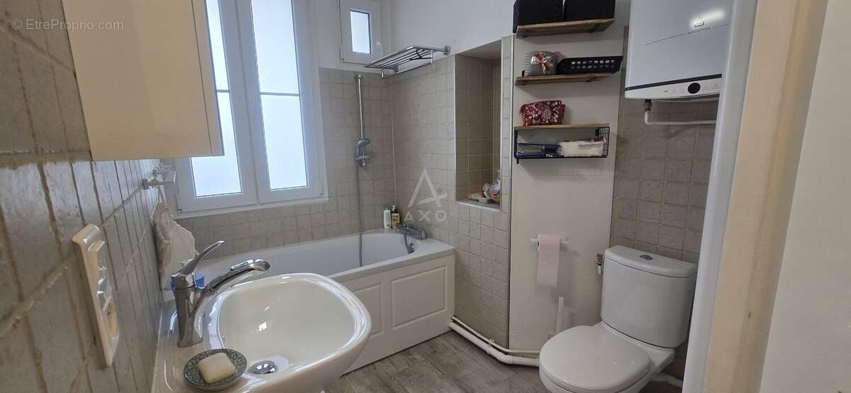 Appartement à PARIS-20E