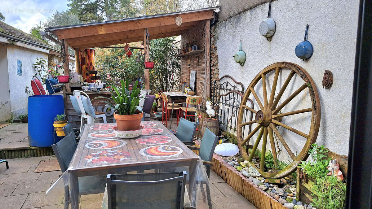 Maison à CHATEAU-RENAULT