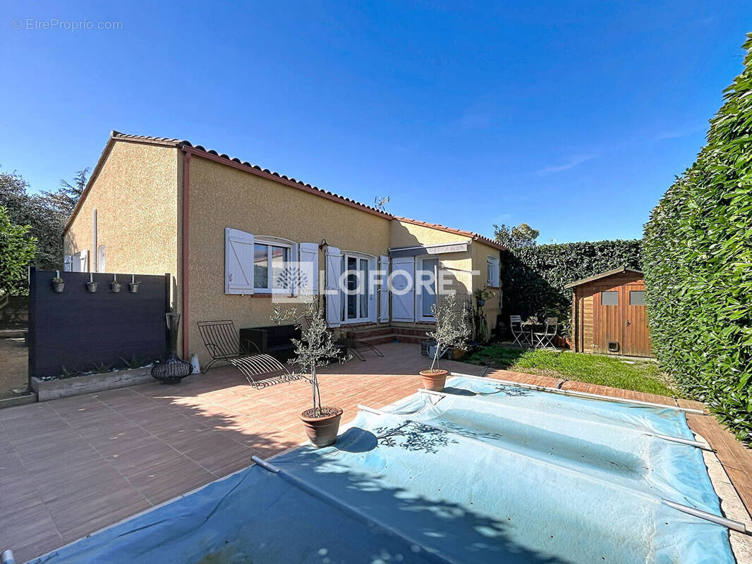 Maison à CORBERE-LES-CABANES