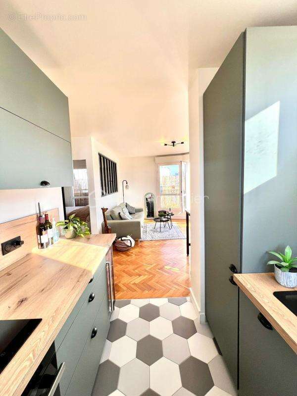 Appartement à FRESNES