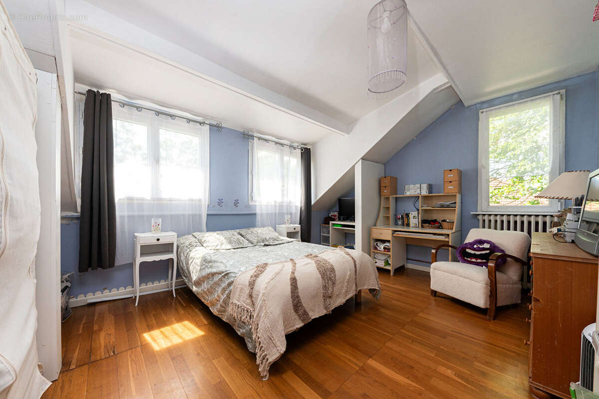 Maison à GOURNAY-SUR-MARNE