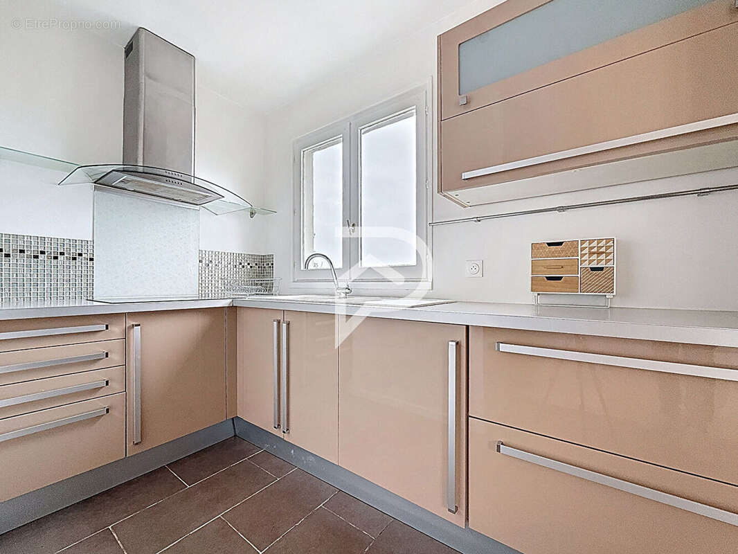 Appartement à CHAMPS-SUR-MARNE