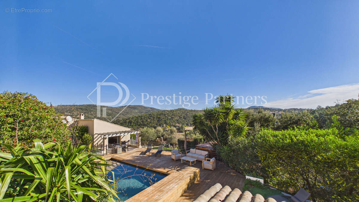 Villa avec piscine au Plan de la Tour - photo 22