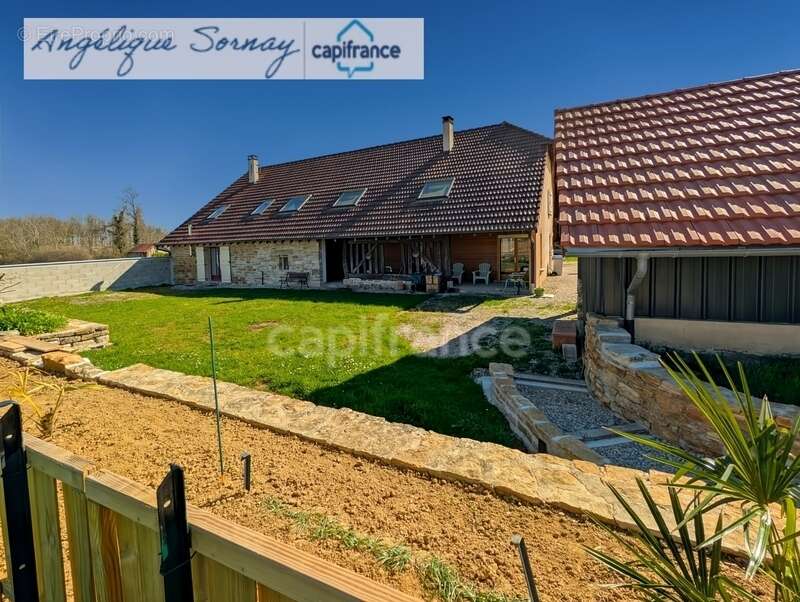 Maison à BLETTERANS