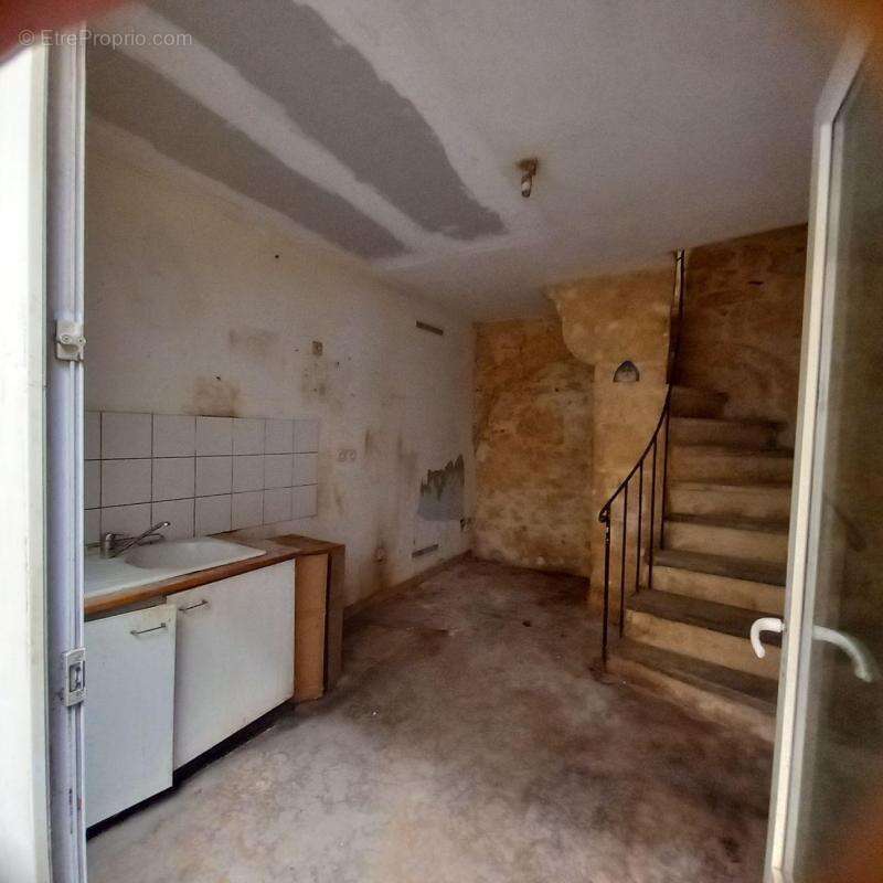 Maison 40 m² à Sommieres  - photo 2