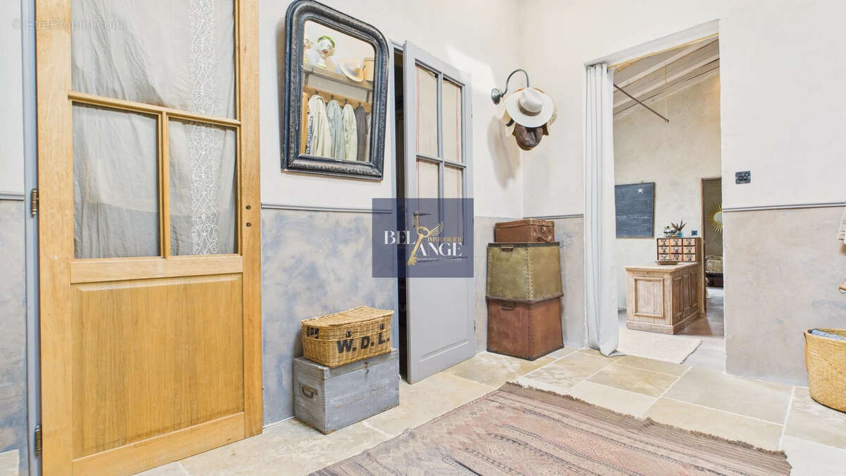 Maison à SAINT-ANDRE-DE-CRUZIERES