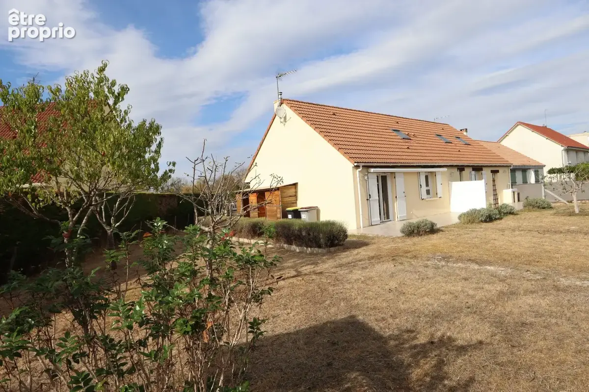 Maison 7 pièces 150 m² à vendre à Lamotte-Beuvron (41600) - photo 2