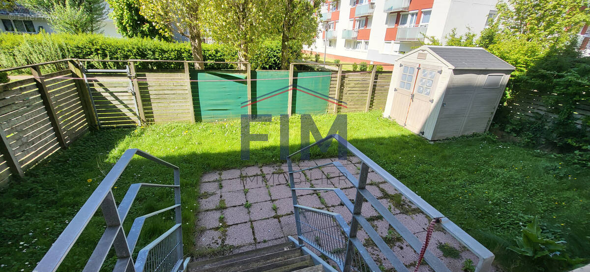 Appartement à GREGES