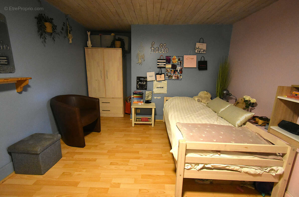 Très belle maison rénovée sur 8h avec terrain de loisir. - photo 22