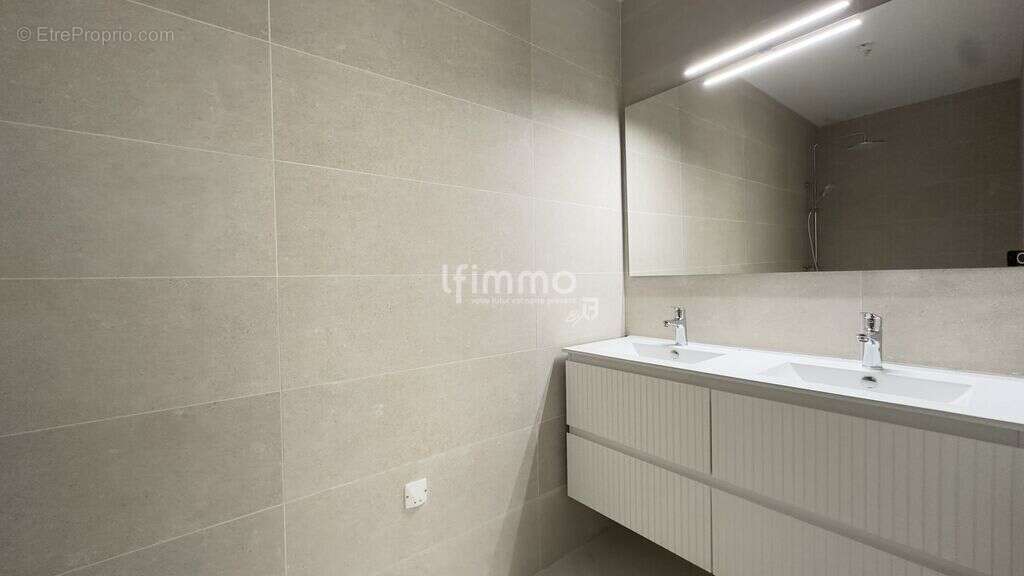 Maison à CAMPLONG-D&#039;AUDE