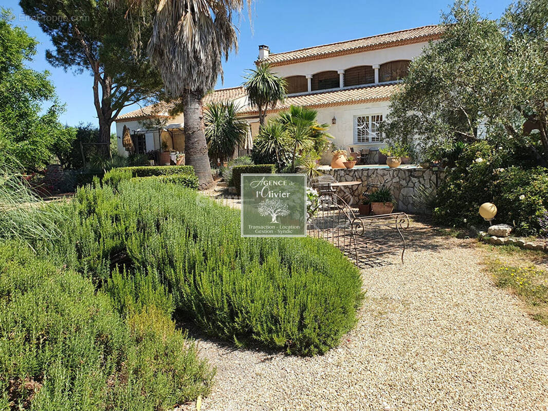 Maison à BEAUCAIRE