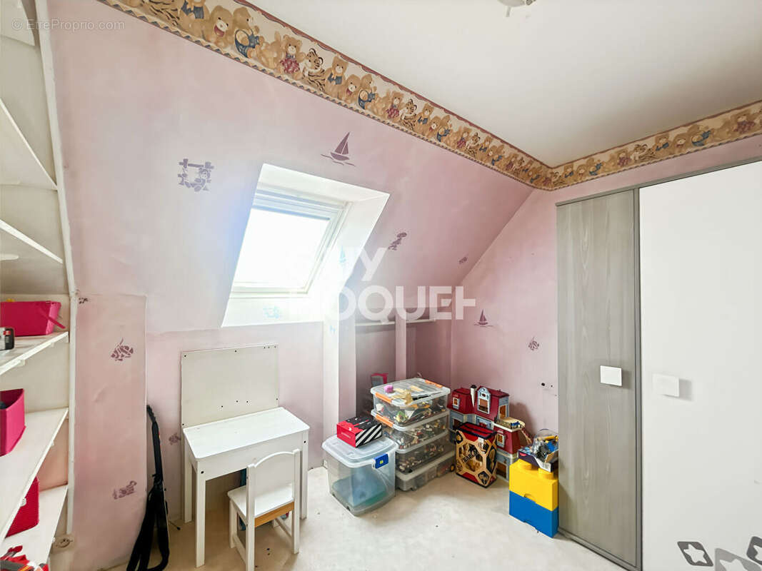 Maison à FONTENAY-TRESIGNY