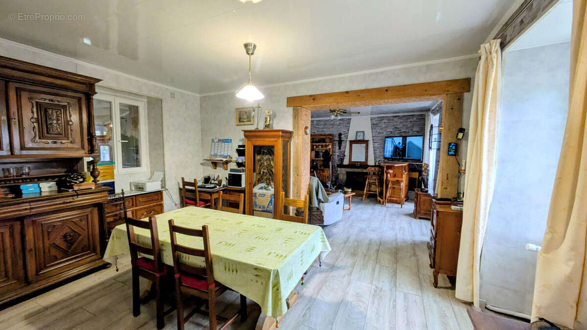 Maison à QUETTEHOU