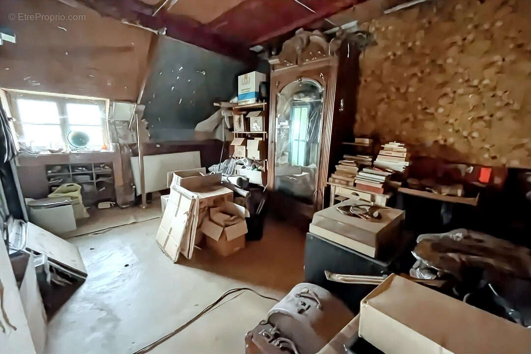 Maison à QUINCY-VOISINS