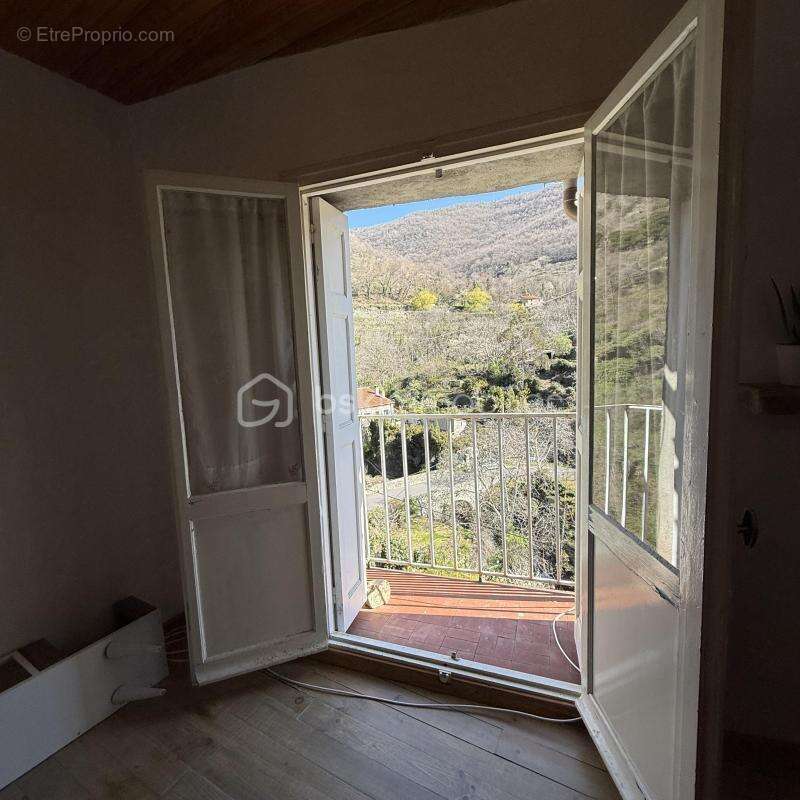 Maison de village - photo 11