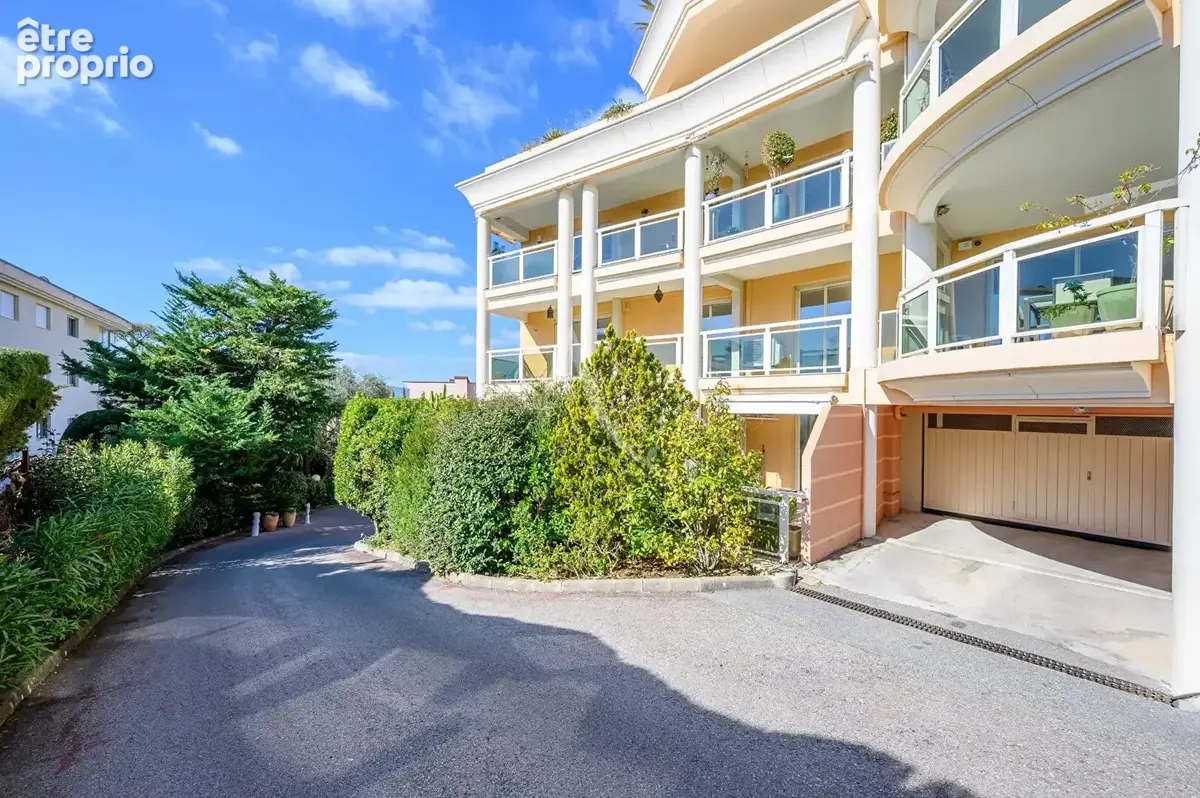 Appartement Le Cannet  (Bréguière) 3p 93 m2 terrasse, garage, piscine - photo 16