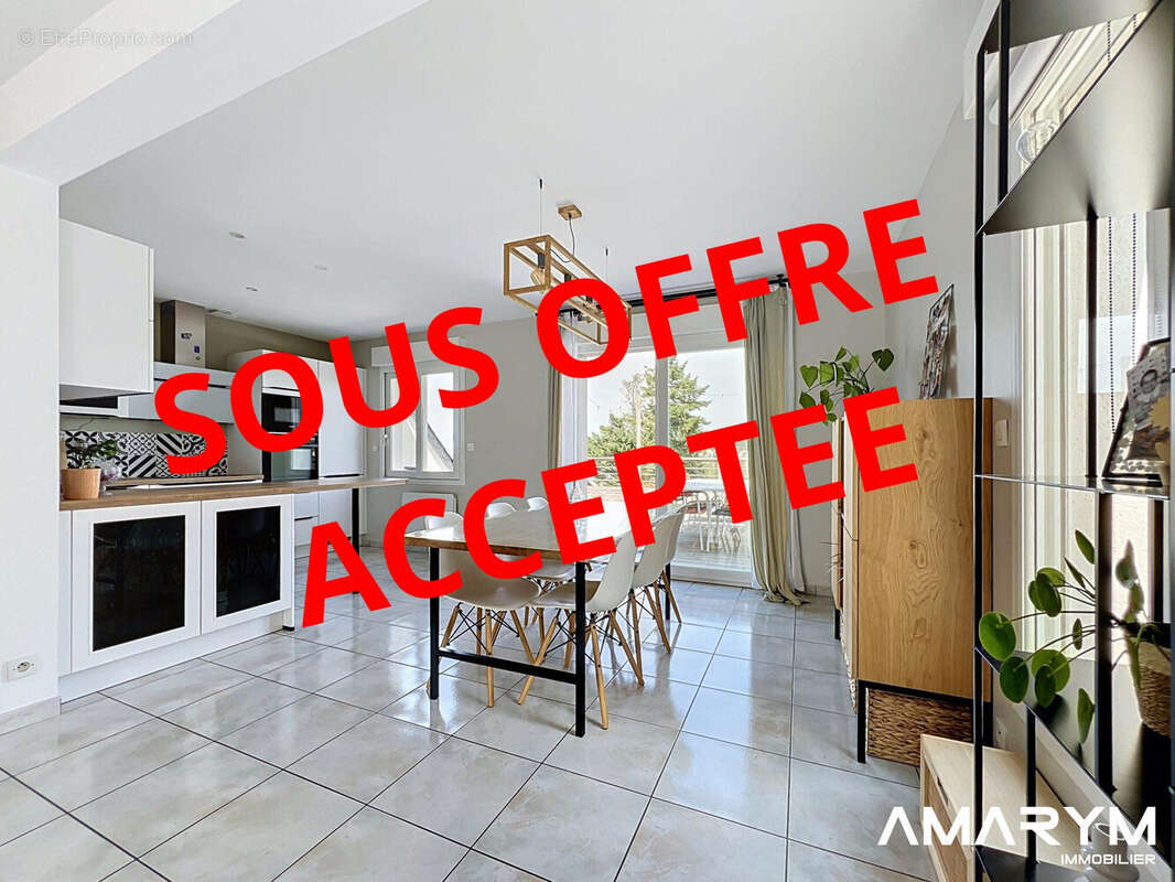 Maison à EU