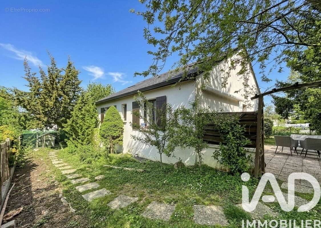 Photo 3 - Maison à MONTBAZON